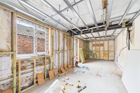 5 bedroom terraced house for sale, Coatham Road, Redcar