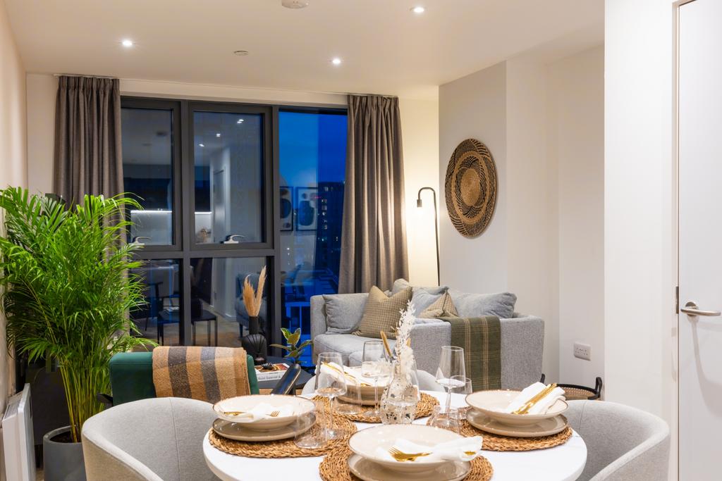 Apartment in Manchester - View 3