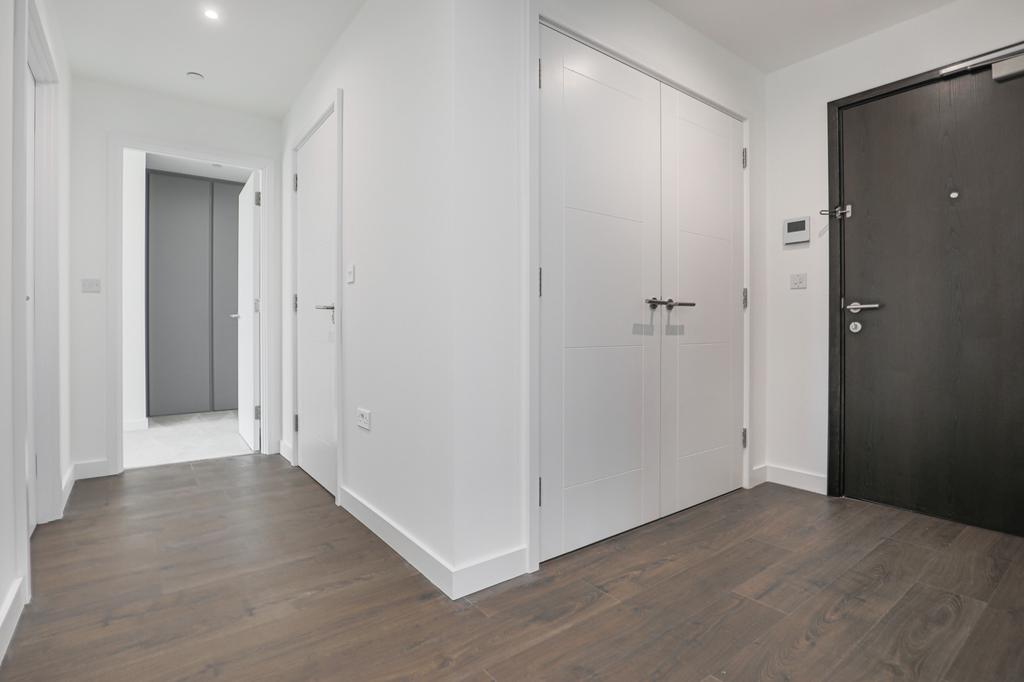 Apartment in London - View 5