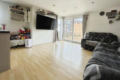 undefined, Blackburn Way, Hounslow , TW4