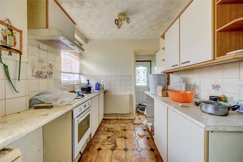 3 bedroom semi-detached house for sale, Hampton Road, Oxley, Wolverhampton, West Midlands, WV10