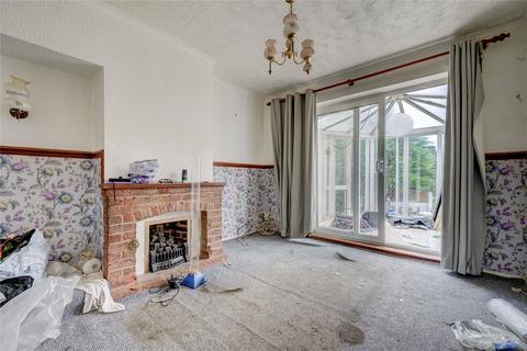 3 bedroom semi-detached house for sale, Hampton Road, Oxley, Wolverhampton, West Midlands, WV10