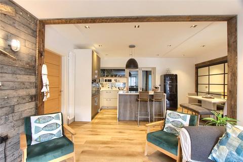 4 bedroom apartment for sale, Newton Street, Whitby, YO21