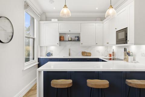 2 bedroom apartment for sale, Elsham Road, London, W14
