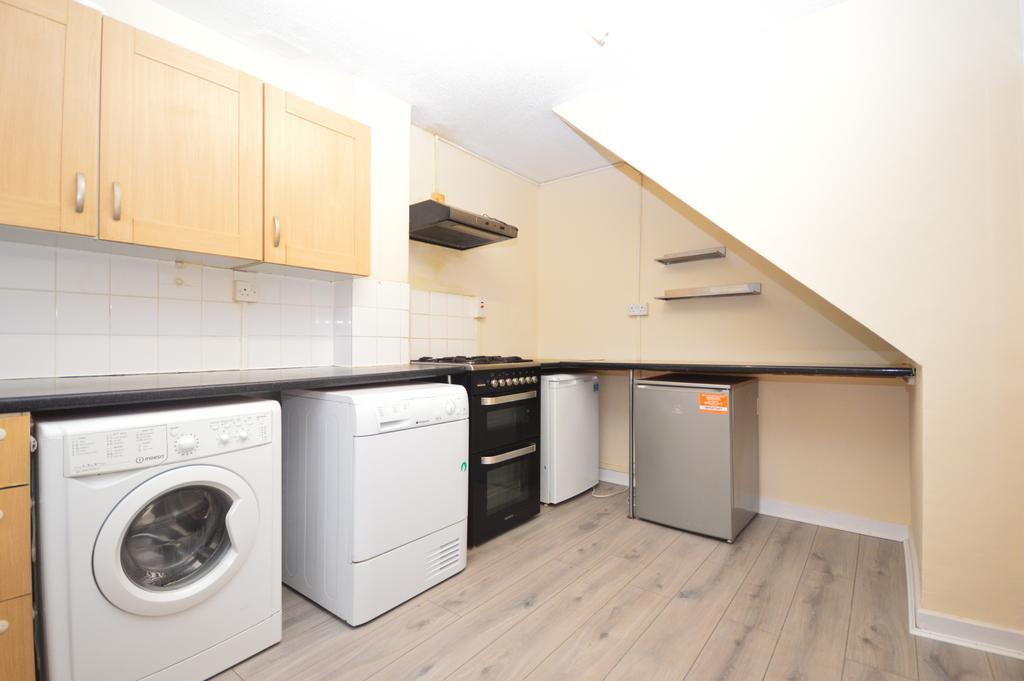 Apartment in London - View 2