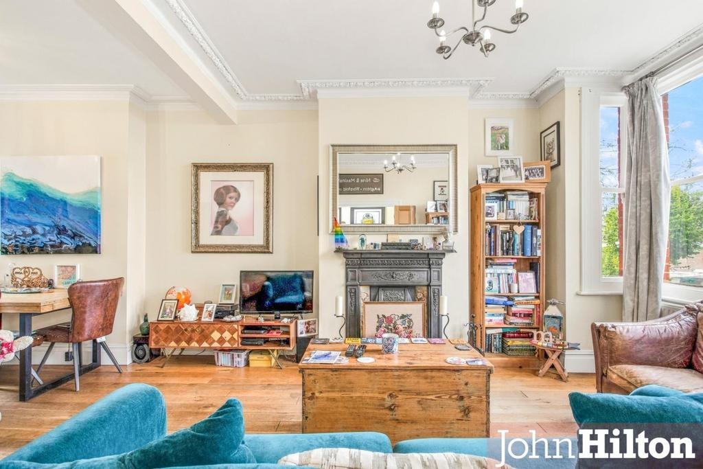 House in Brighton - View 3