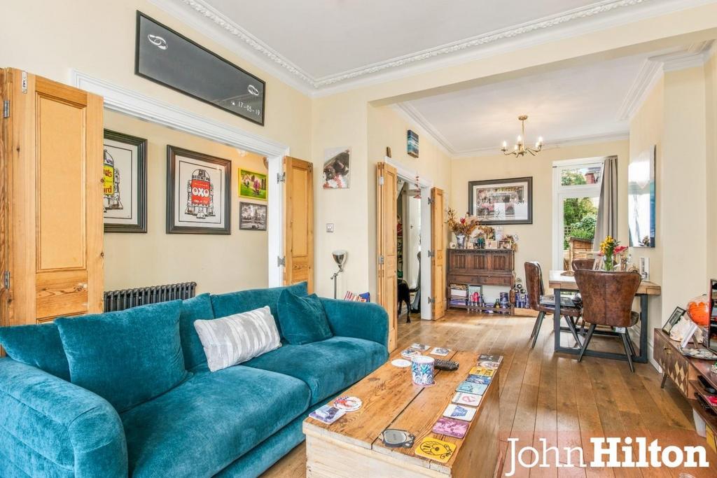 House in Brighton - More