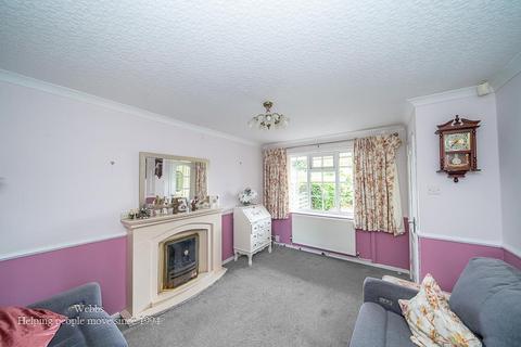 2 bedroom semi-detached house for sale, Speedwell Gardens, Wolverhampton WV10