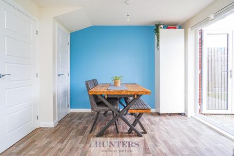 3 bedroom semi-detached house for sale, Park View, Carlton, Goole
