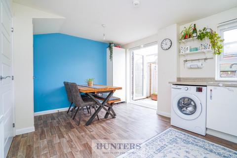 3 bedroom semi-detached house for sale, Park View, Carlton, Goole