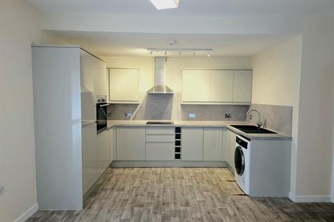 2 bedroom retirement property for sale, Mariners Court, Lamberts Road, Marina, Swansea