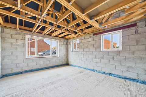 5 bedroom detached bungalow for sale, Mount Farm Close, Whitby, YO22