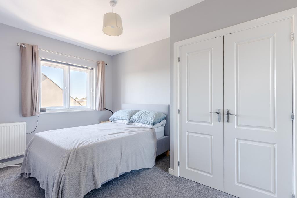 Apartment in Bristol - View 5