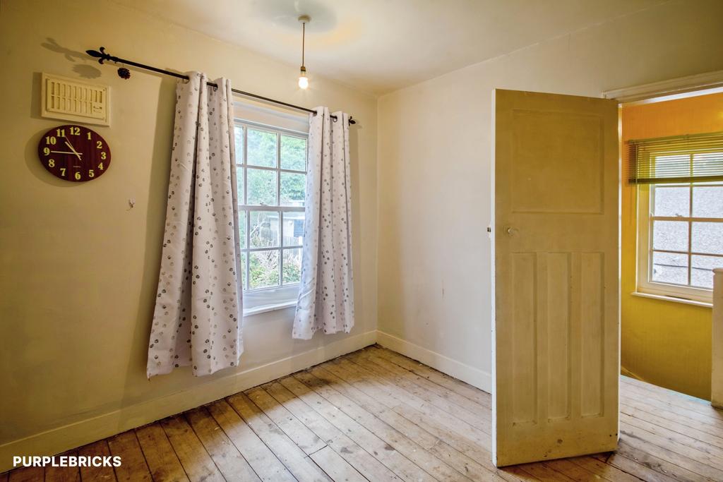 House in Sheffield, South Yorkshire - More