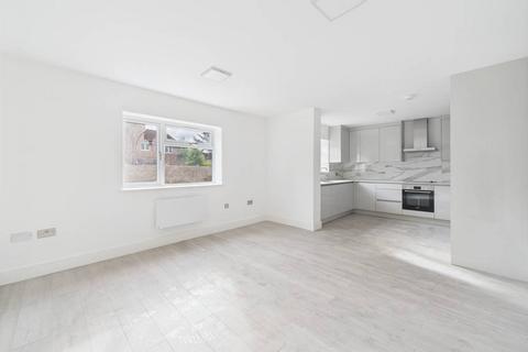 undefined, Shelson Avenue, Feltham, Middlesex, TW13