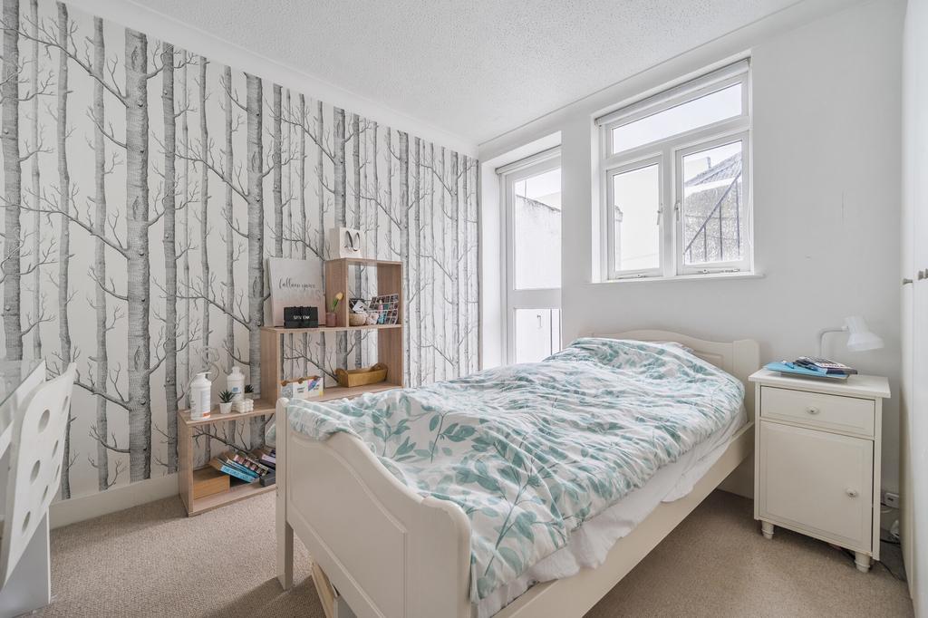 House in Brighton - View 4