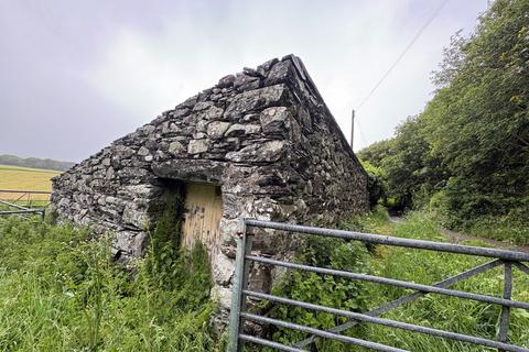 Plot for sale, Lot 2: Stone Building at Sarn Hir