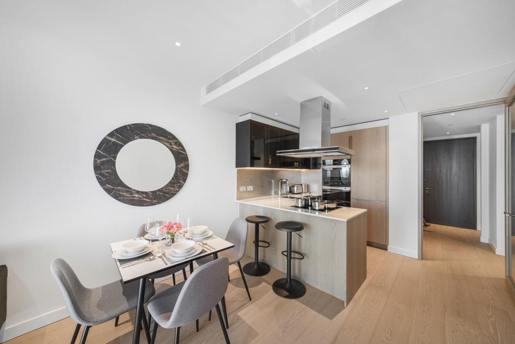 Apartment in London - View 3