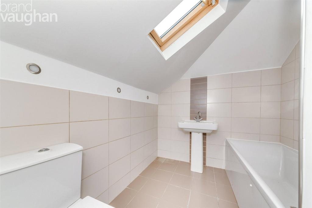 Apartment in Brighton - More