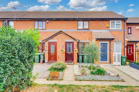 2 bedroom terraced house for sale, Woodfall Drive, Crayford