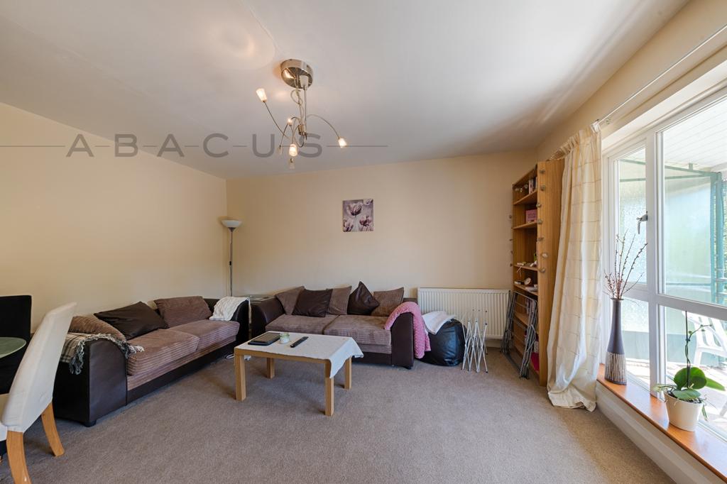 Apartment in London - View 2