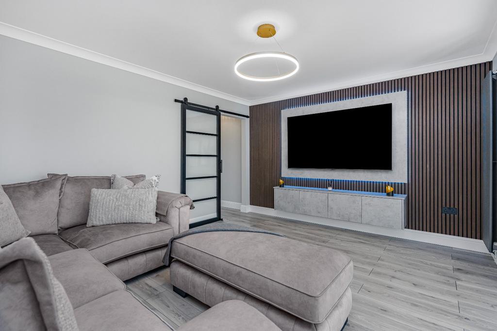 House in Bathgate - View 4