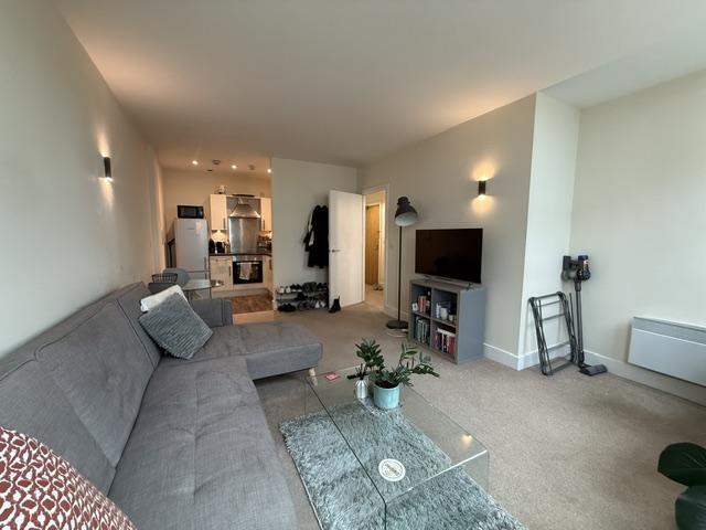 Apartment in Sheffield, Brookshaw Park, Neepsend - View 5