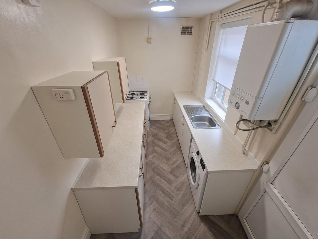 House in Leicester - View 5