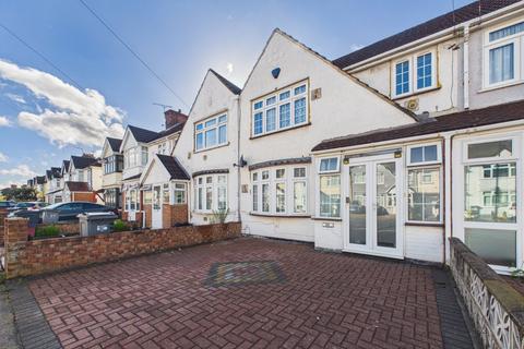 3 bedroom terraced house for sale, Burnham Gardens, Hounslow, Middlesex, TW4