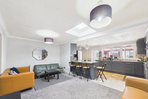 3 bedroom terraced house for sale, Burnham Gardens, Hounslow, Middlesex, TW4