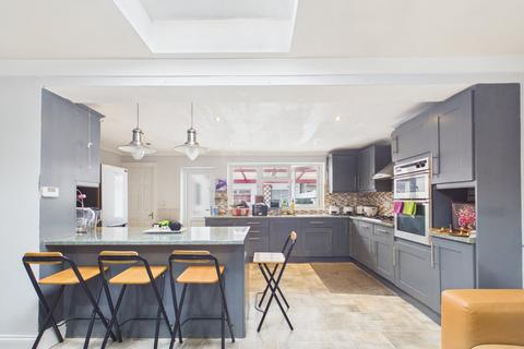 3 bedroom terraced house for sale, Burnham Gardens, Hounslow, Middlesex, TW4