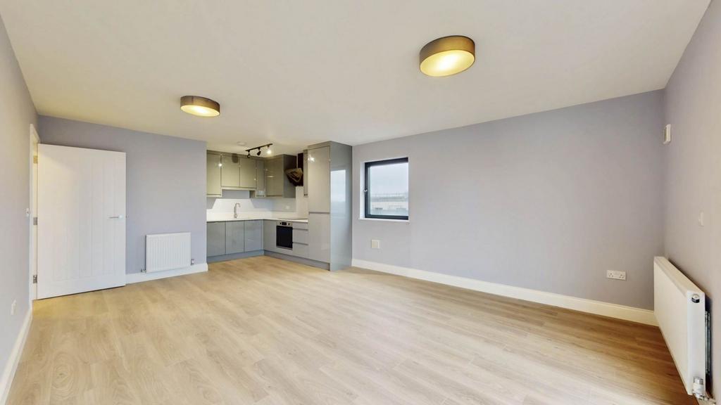 Apartment in Hounslow - View 2