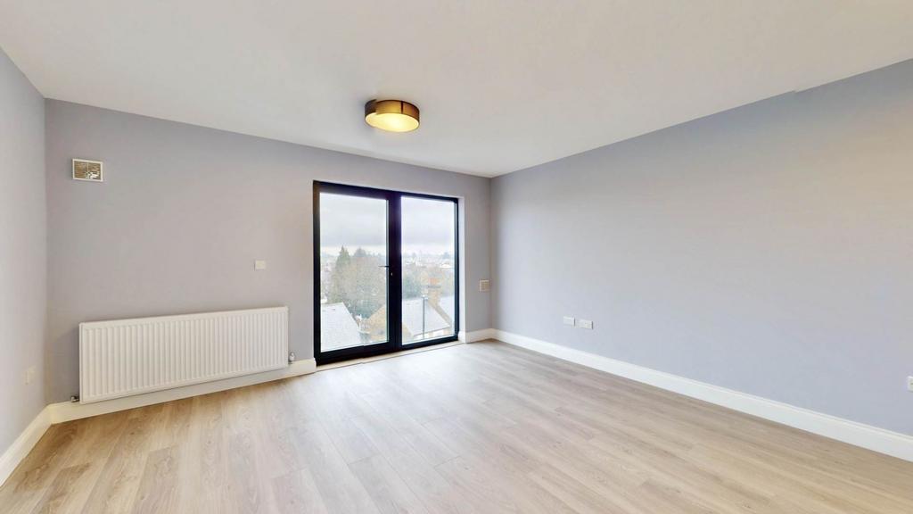 Apartment in Hounslow - View 5