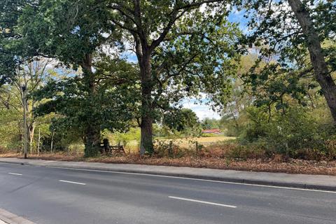 undefined, Finchampstead Road, Finchampstead, RG40