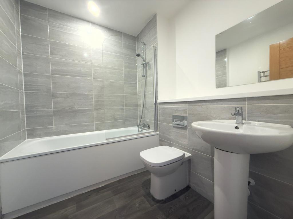 Apartment in Birmingham, Yardley - View 4