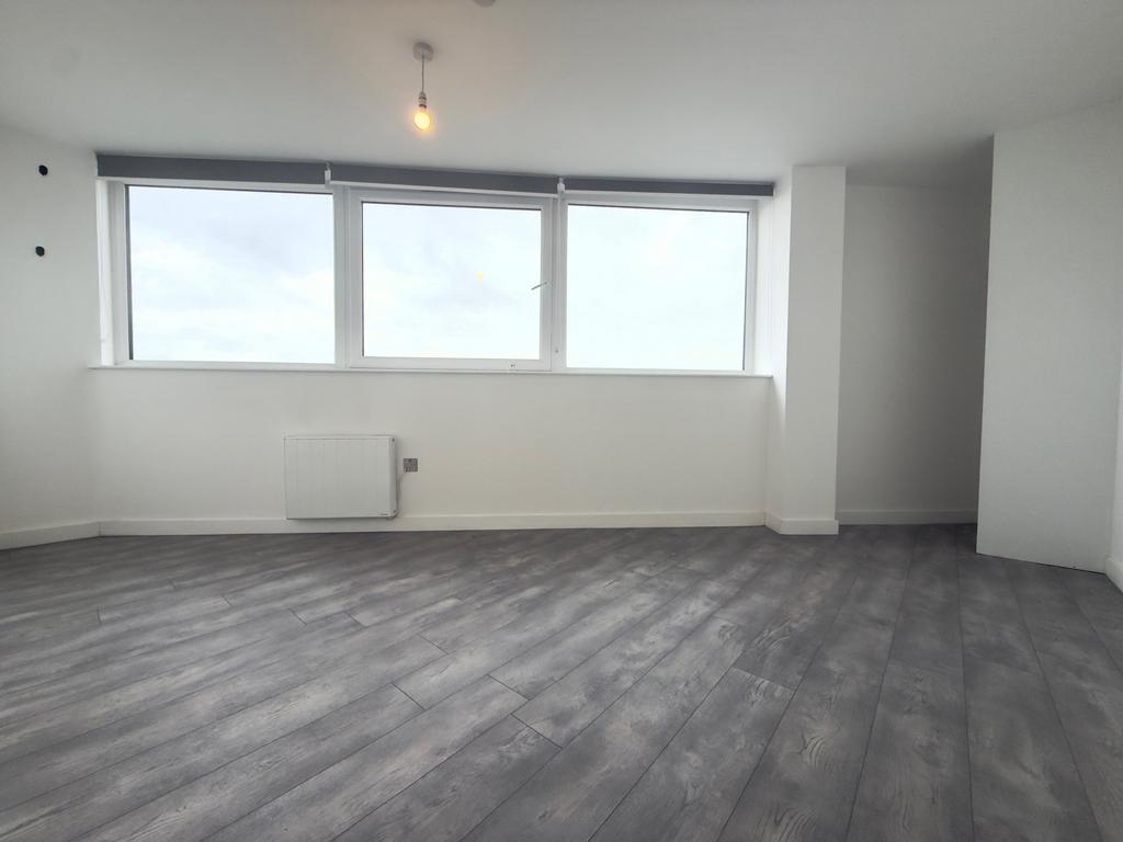 Apartment in Birmingham, Yardley - View 5