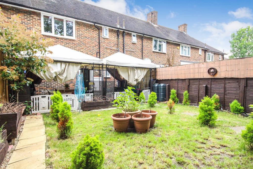 House in London - View 2