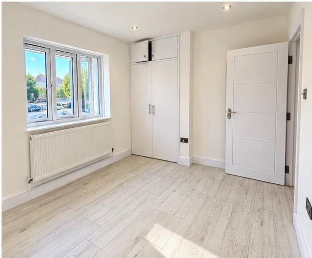 House in Wembley - View 4