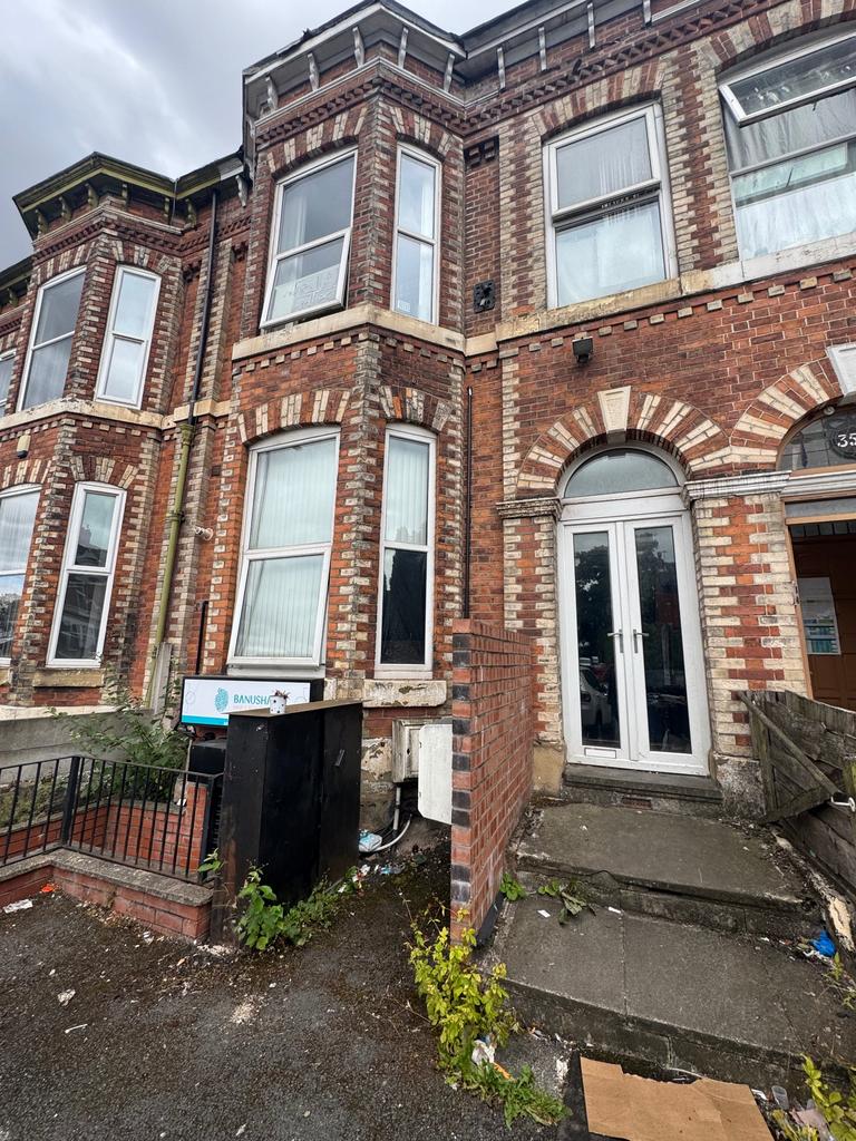 Apartment in Manchester - View 2