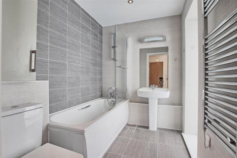 2 bedroom flat for sale, Abbey Street, Cambridge