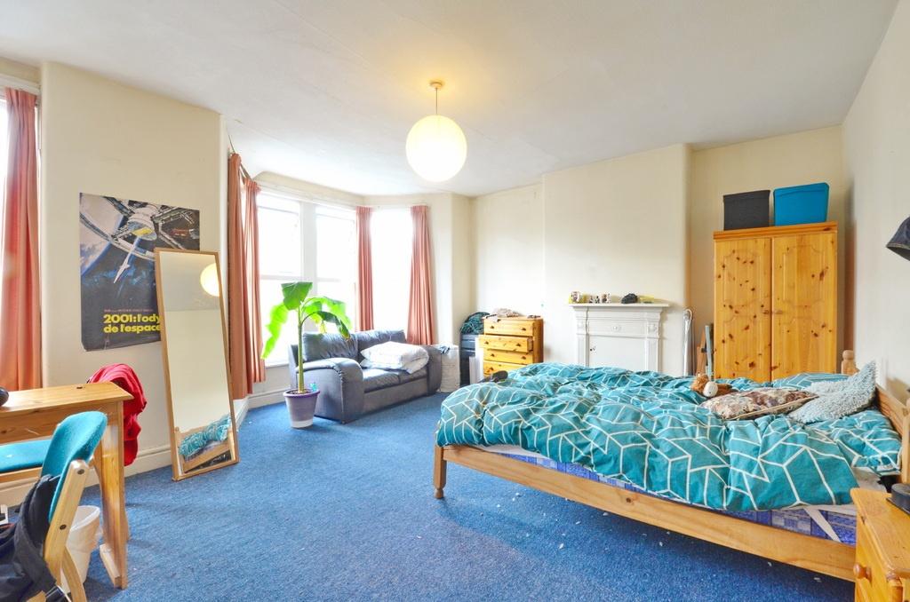 House in Bristol, Pigsty Hill, Ashley Down - View 4