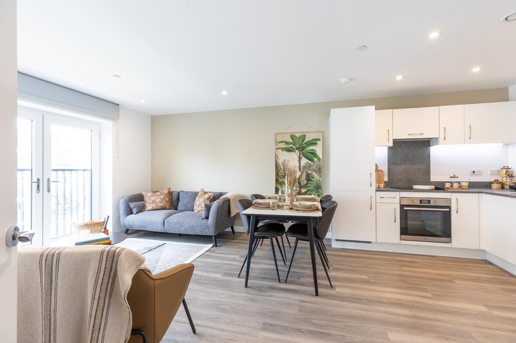 Apartment in Birmingham, West Midlands - View 4