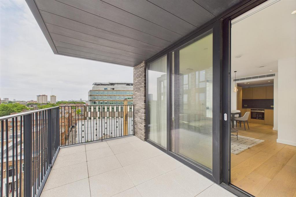 Apartment in London - More