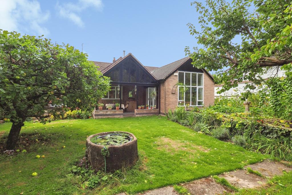 House in Nottingham - View 2