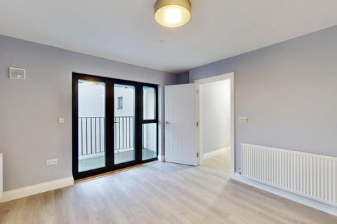 undefined, Hanworth Road, Hounslow