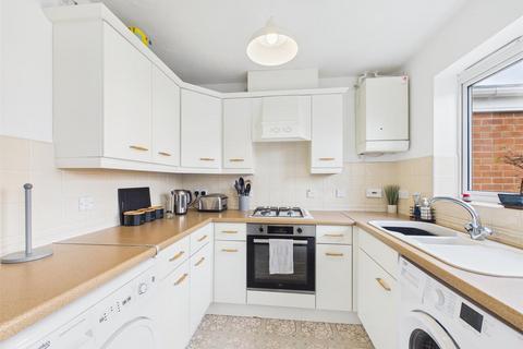 2 bedroom terraced house to rent, Woodbreach Drive, Market Harborough