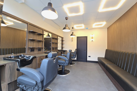 Shop to rent - Barking Road, London E13
