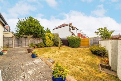 undefined, Courtland Avenue, London