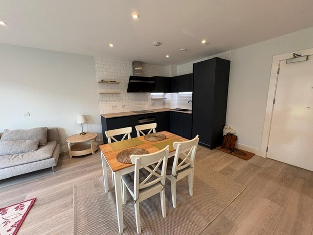 Apartment in Brighton - View 2