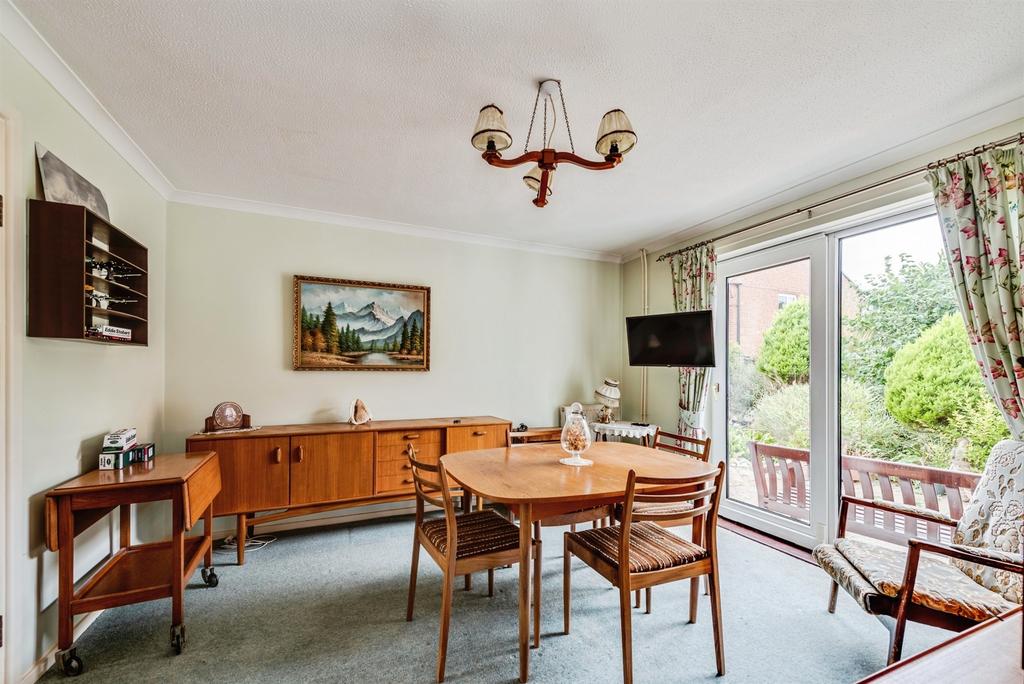 House in Abingdon - More